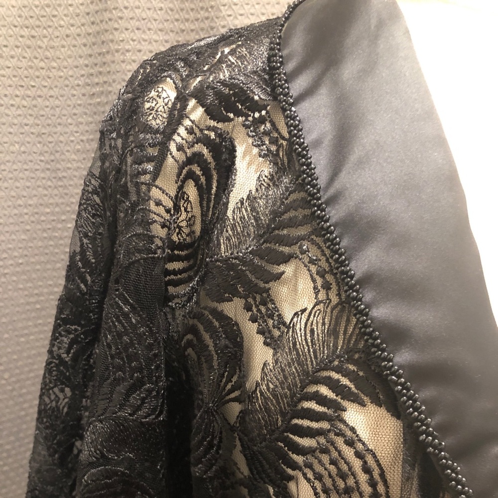 Vintage Black Lace Duster Kimono - Picture 2 of 3